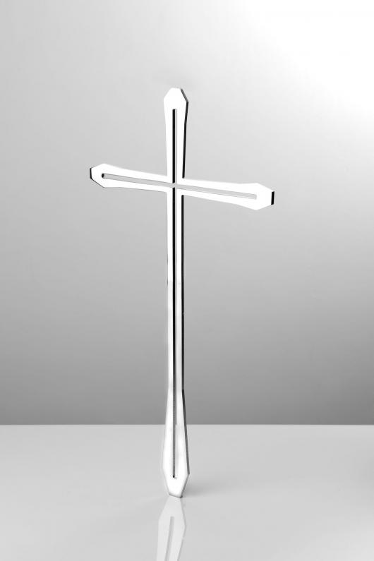 Krzyż nagrobny leżący nr 40