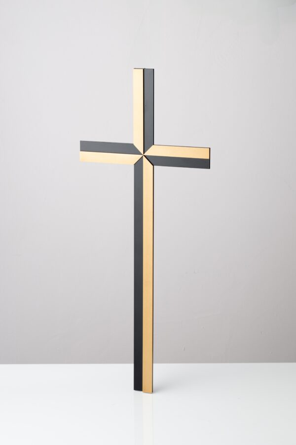 Krzyż nagrobny leżący nr 304