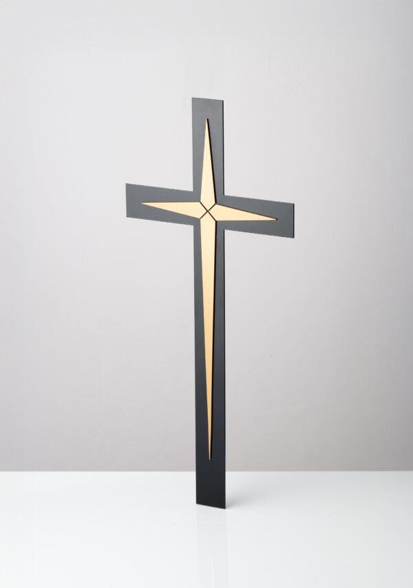 Krzyż nagrobny leżący nr 305